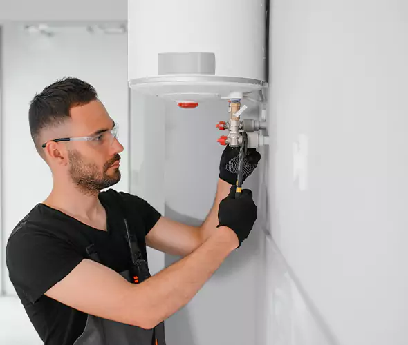 Expert Plumber for Water Heater Expansion Tank Installation in Phoenix: Schedule Professional Service Today.