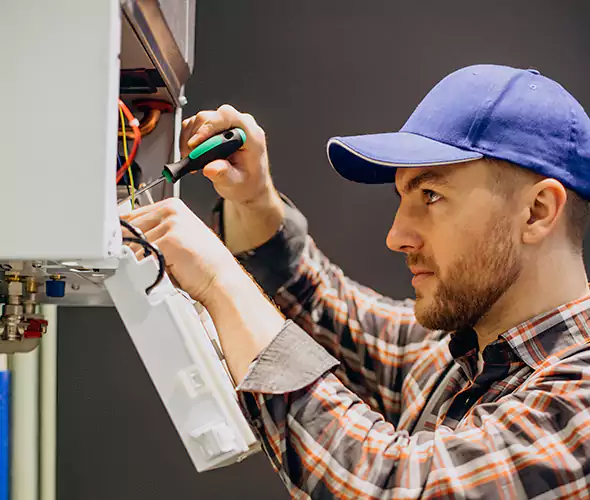 Expert Plumber for Water Heater Maintenance in Phoenix, AZ: Schedule Affordable Services Today