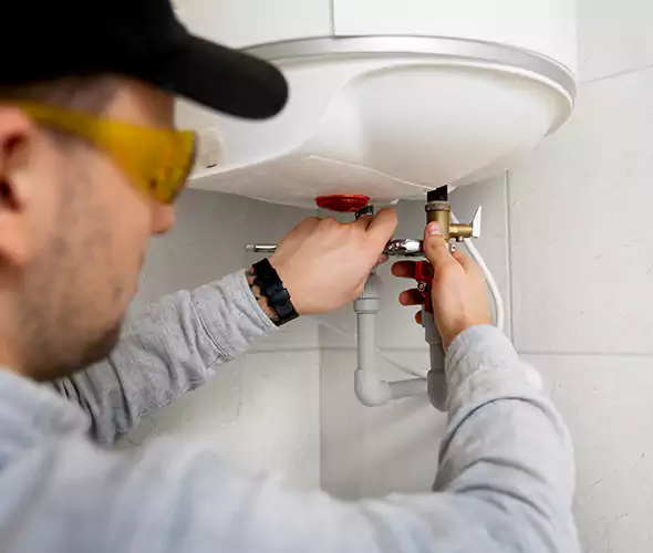 Professional Water Heater Repair Experts in Phoenix, AZ
